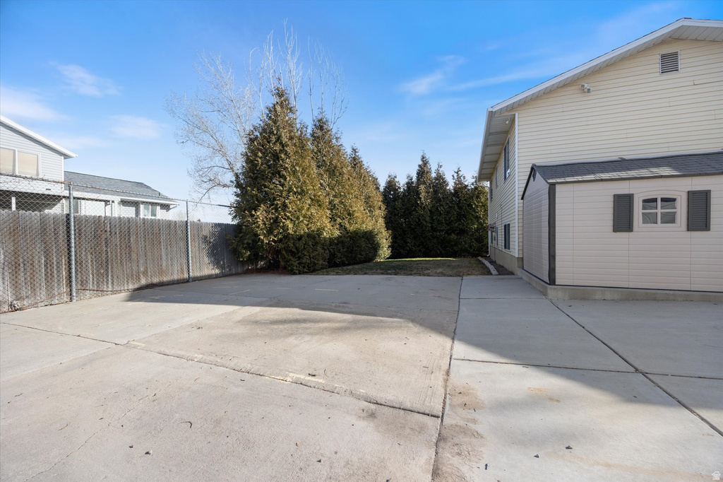 5110 W CYCLAMEN WAY West Jordan, UT 84081