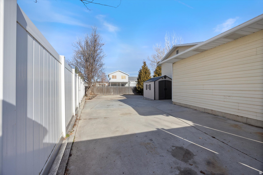 5110 W CYCLAMEN WAY West Jordan, UT 84081