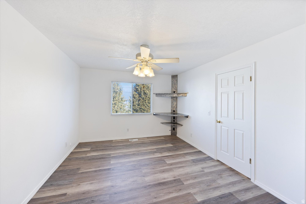 5110 W CYCLAMEN WAY West Jordan, UT 84081