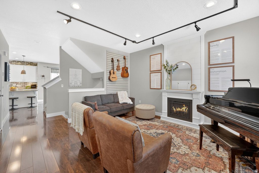 2292 S 2060 W Woods Cross, UT 84087