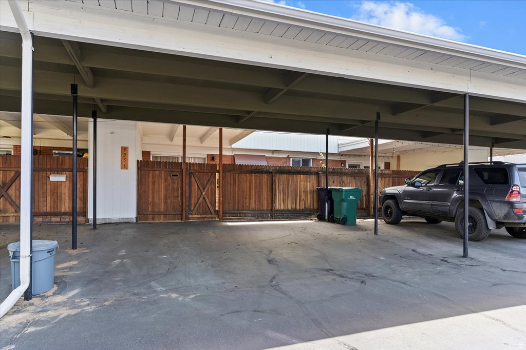 3951 S 875 E #25 Ogden, UT 84403