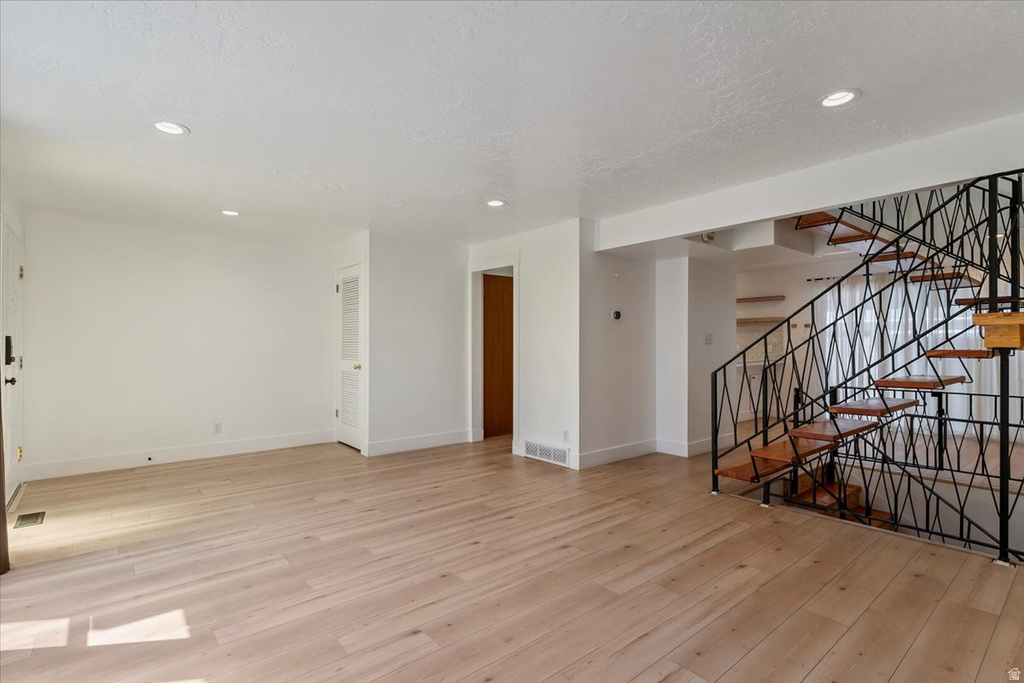 3951 S 875 E #25 Ogden, UT 84403