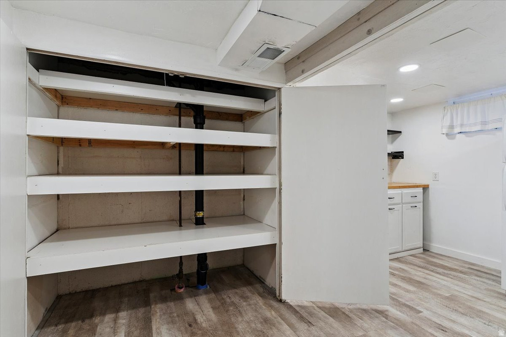 3951 S 875 E #25 Ogden, UT 84403