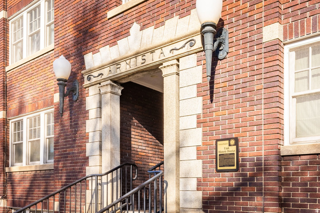 555 E 100 S #404 Salt Lake City, UT 84102