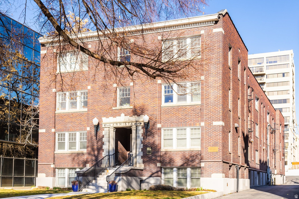 555 E 100 S #404 Salt Lake City, UT 84102