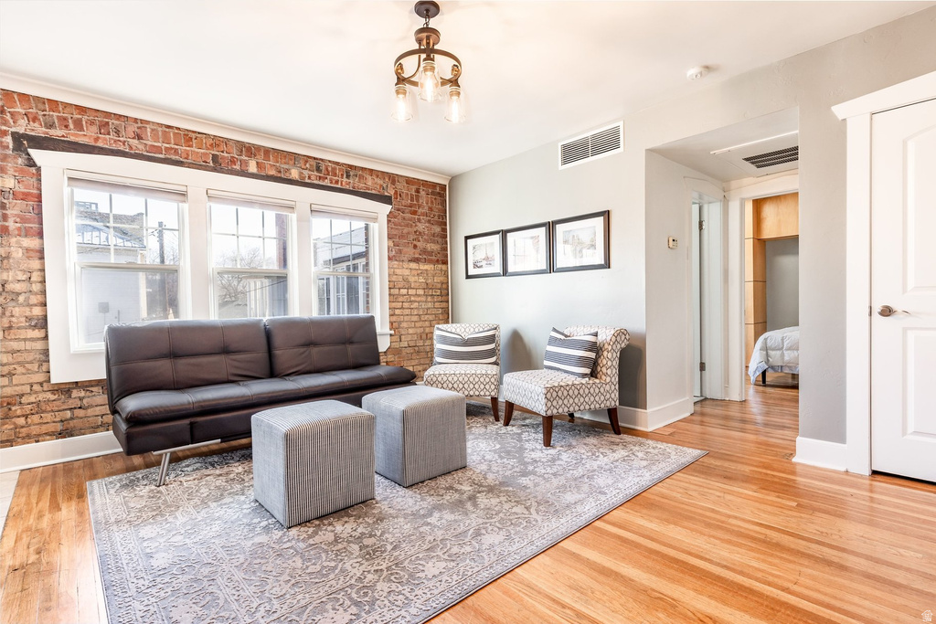 555 E 100 S #404 Salt Lake City, UT 84102