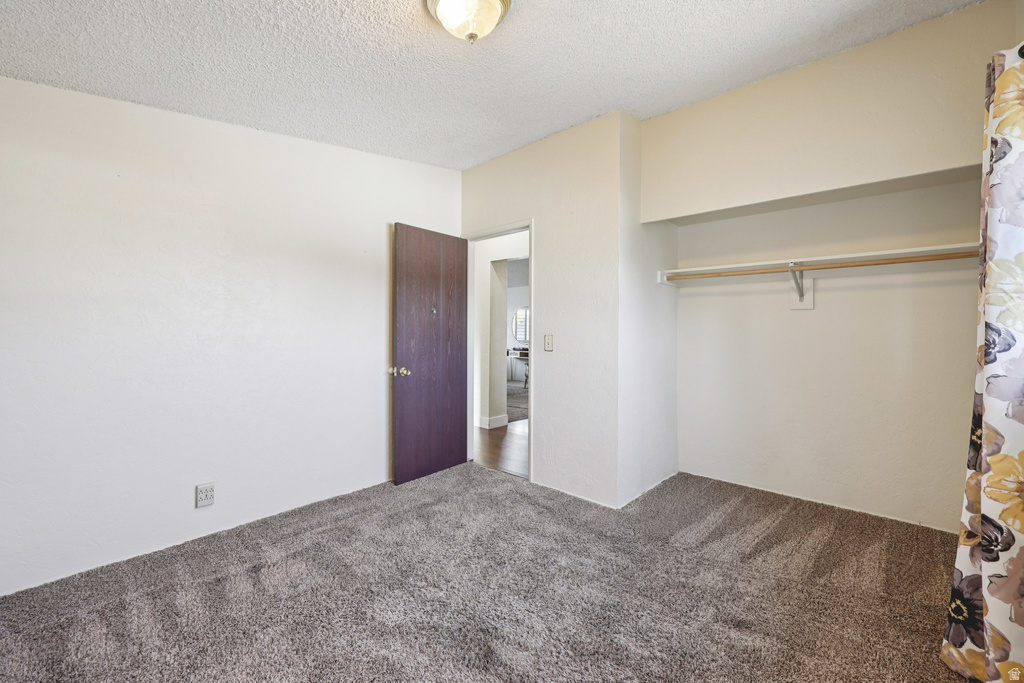 2587 S VESPA DR West Valley City, UT 84119