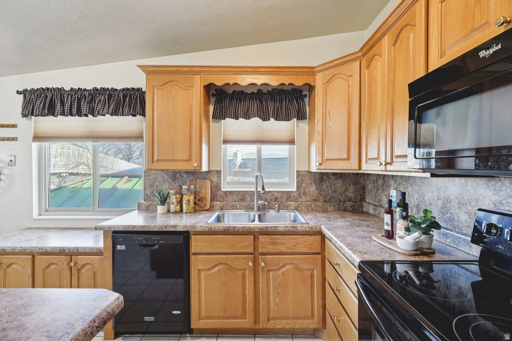 2587 S VESPA DR West Valley City, UT 84119