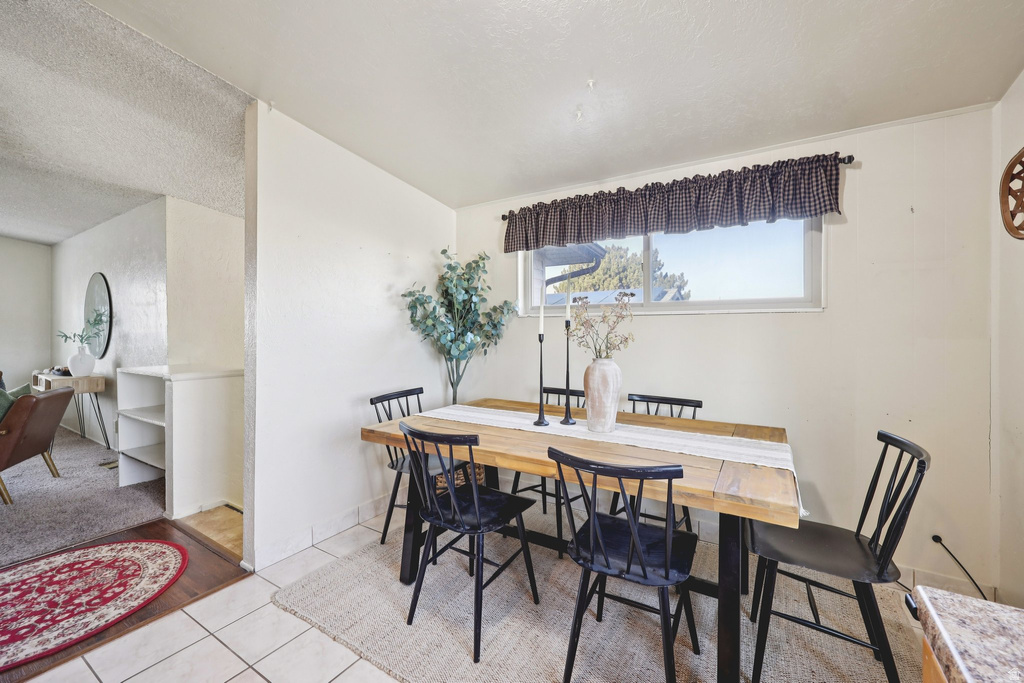 2587 S VESPA DR West Valley City, UT 84119