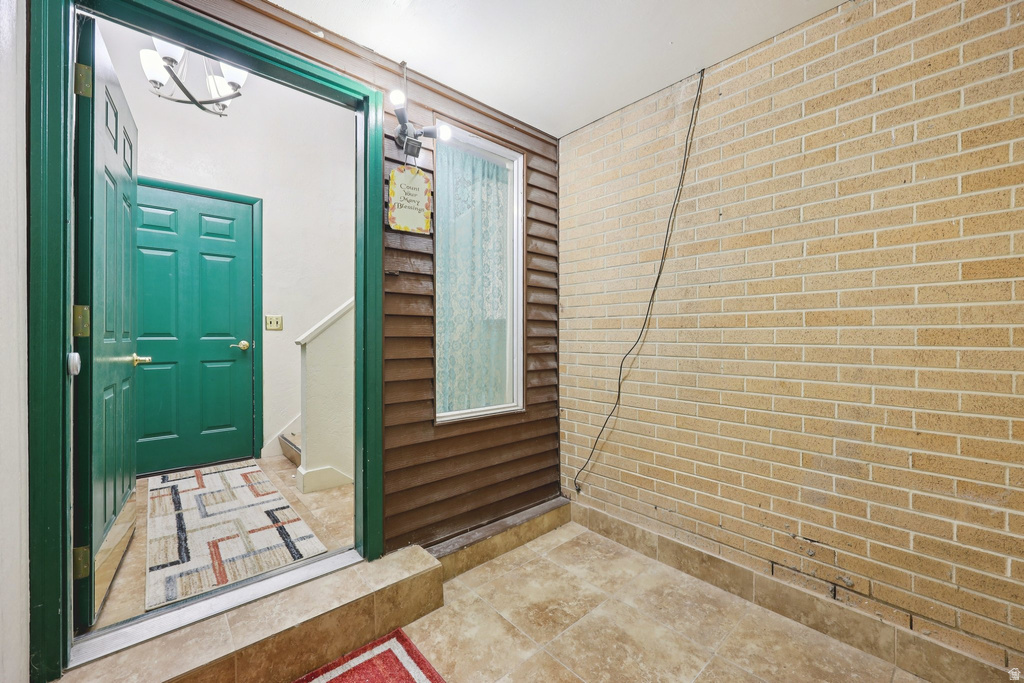 2587 S VESPA DR West Valley City, UT 84119