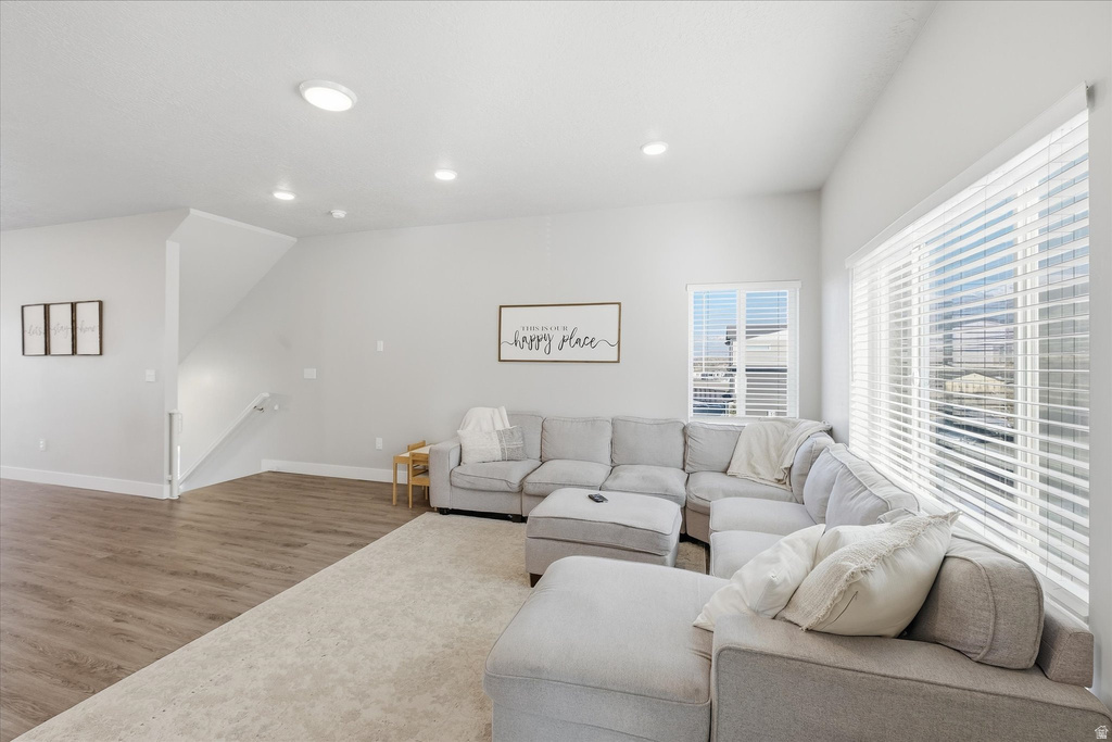 698 E 730 N Hyrum, UT 84319