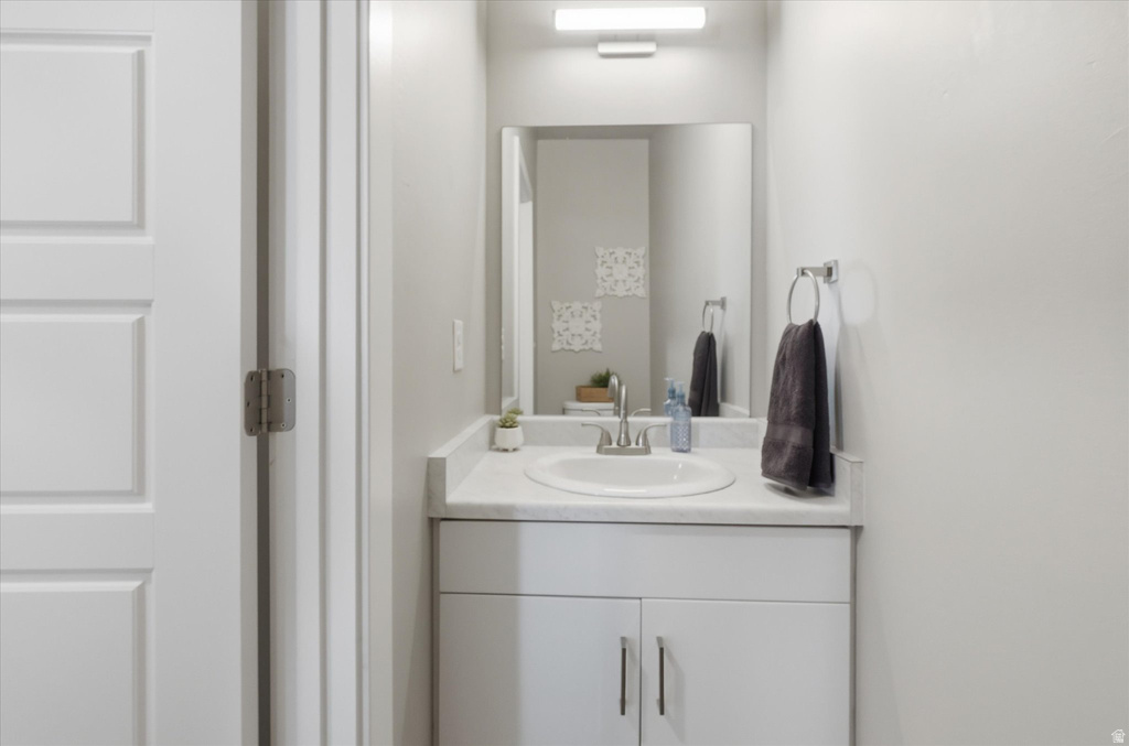 698 E 730 N Hyrum, UT 84319