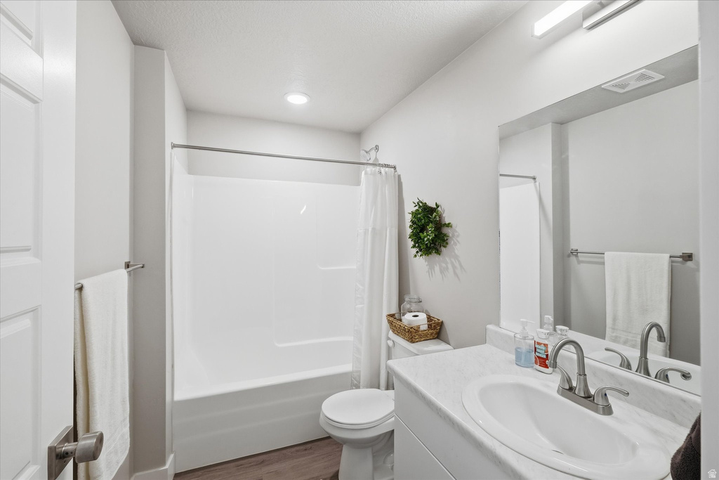 698 E 730 N Hyrum, UT 84319