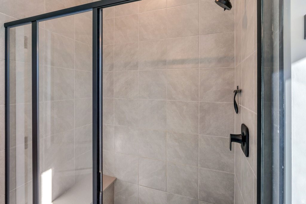 5438 W CARDINAL RD South Jordan, UT 84009