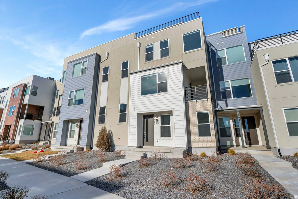 5438 W CARDINAL RD South Jordan, UT 84009