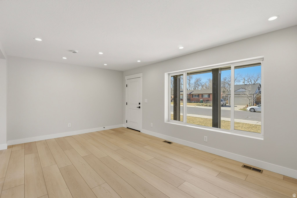 6121 S 520 E Murray, UT 84107