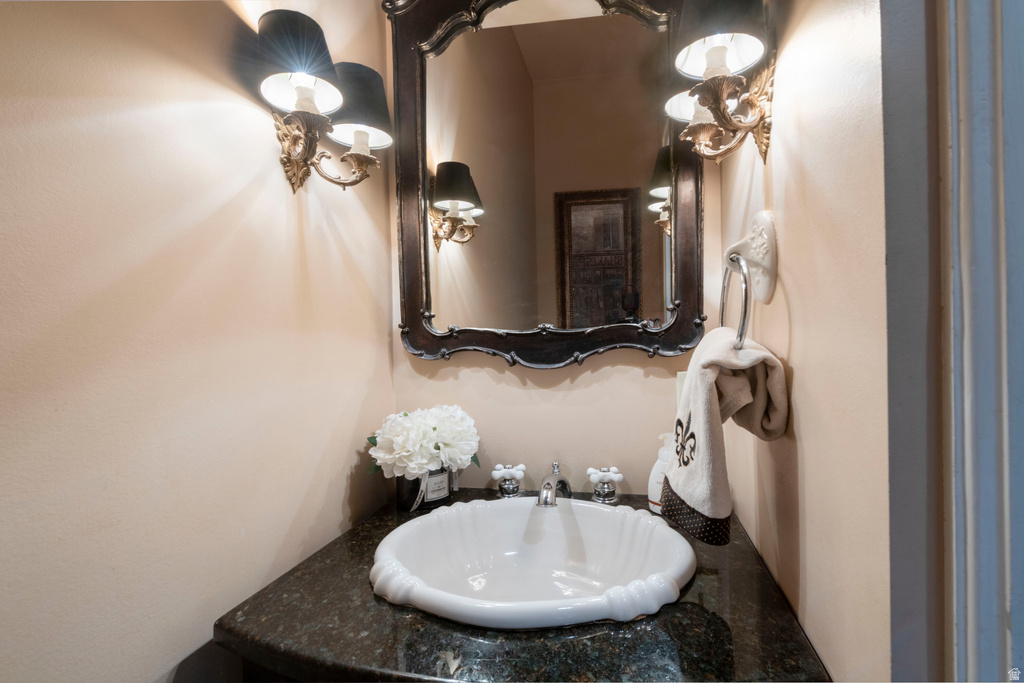 1120 E YALE AVE Salt Lake City, UT 84105