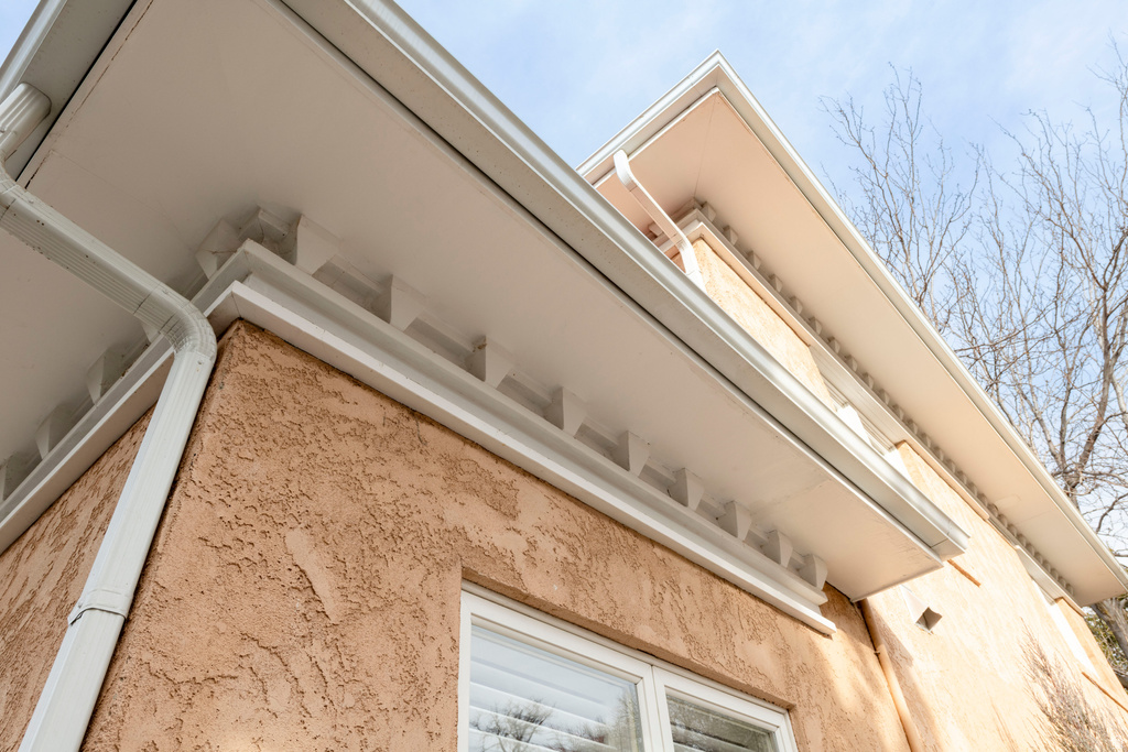 1120 E YALE AVE Salt Lake City, UT 84105