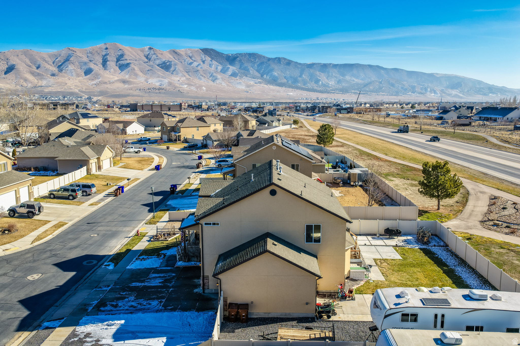 1108 E SEARLE LN Eagle Mountain, UT 84005