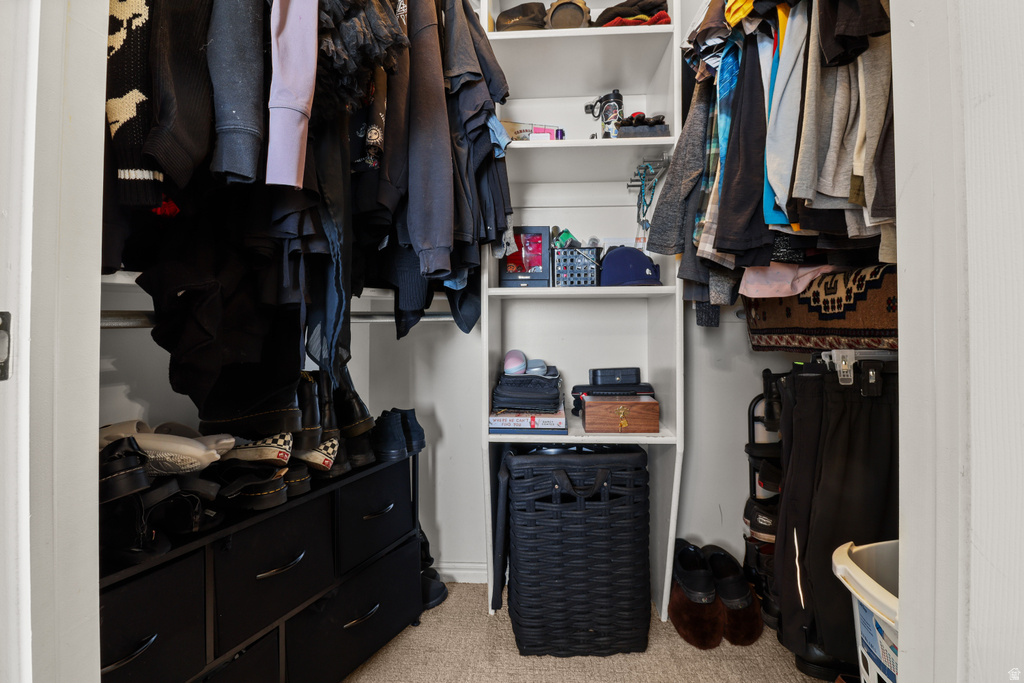 1369 N LEWIS PEAK DR Ogden, UT 84404