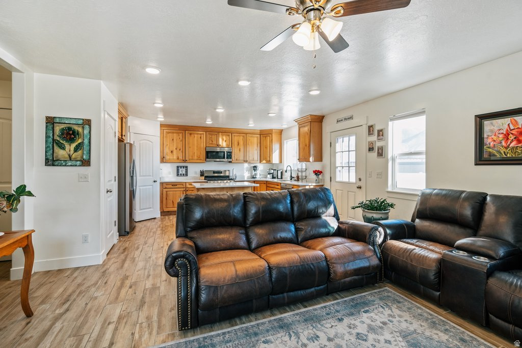 341 S 190 W American Fork, UT 84003