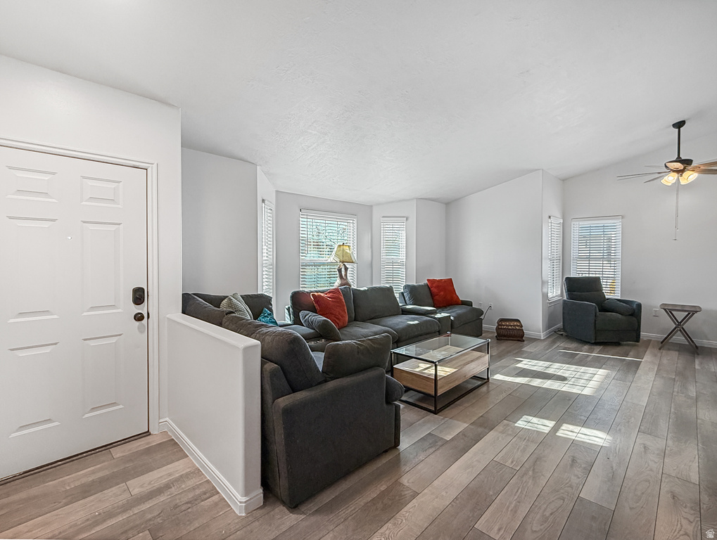 4216 W 5250 S Roy, UT 84067