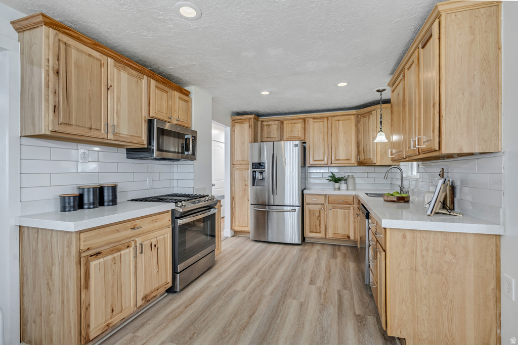 1119 E 10600 S Sandy, UT 84094