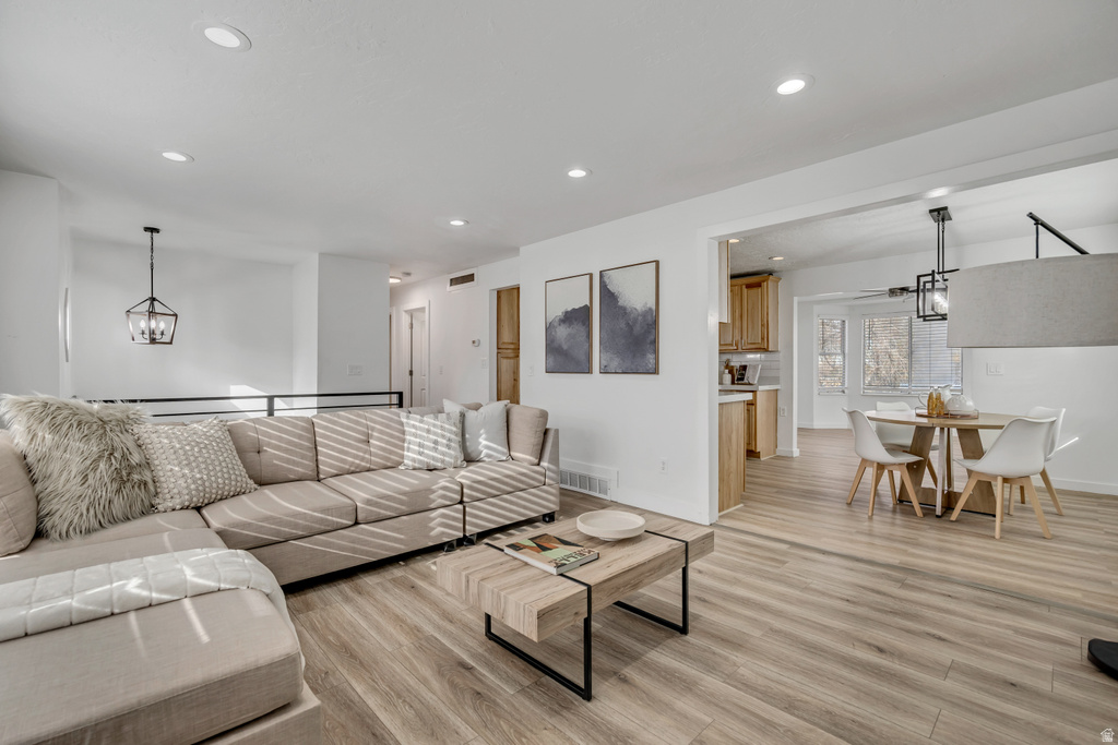 1119 E 10600 S Sandy, UT 84094