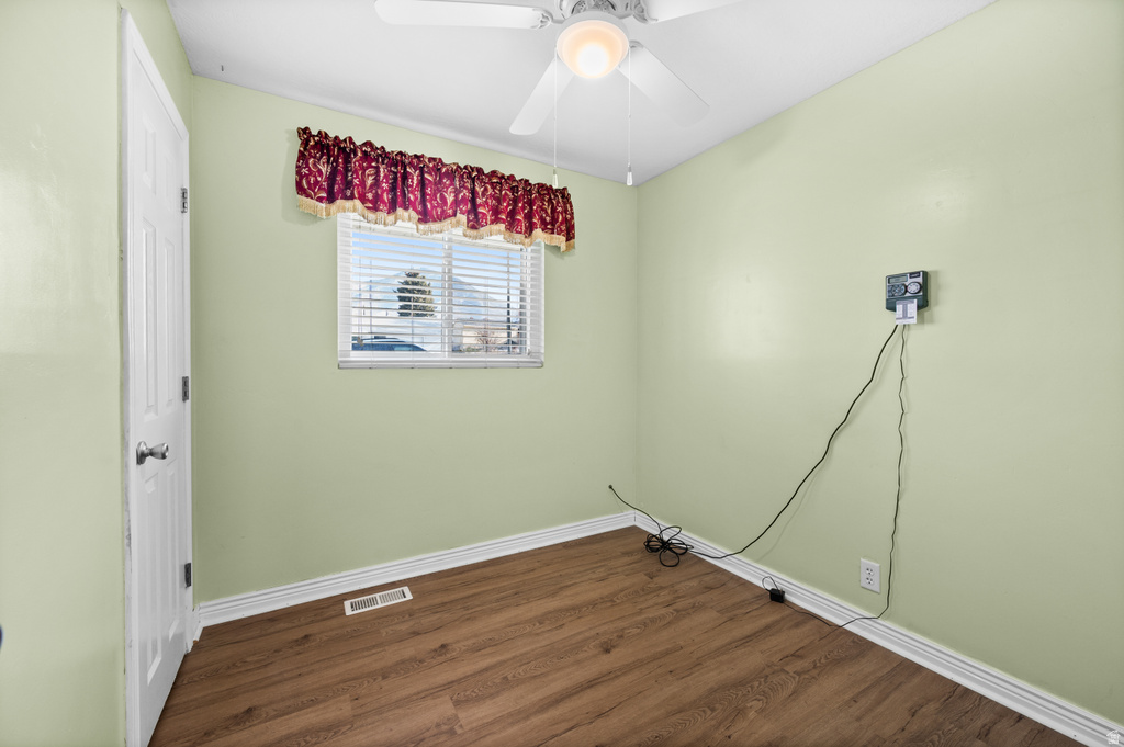 74 S BROADWAY ST Tooele, UT 84074