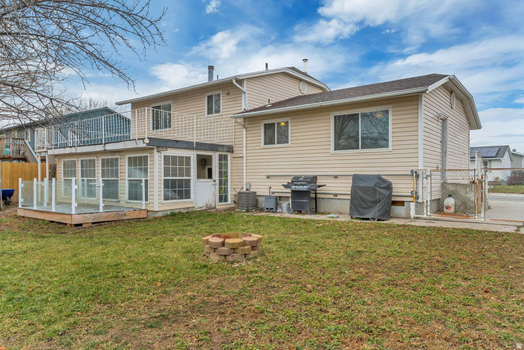 3223 S MAGNOLIA DR Magna, UT 84044