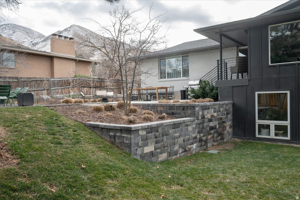 2879 E MILLICENT DR Salt Lake City, UT 84108