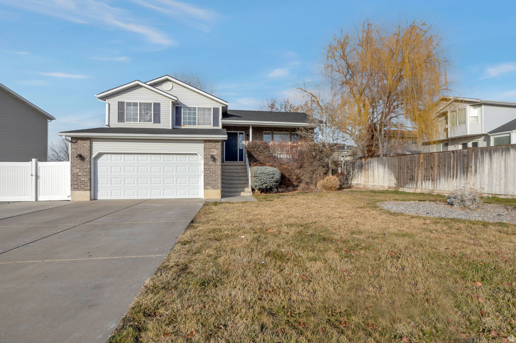 782 W 1960 N Clinton, UT 84015