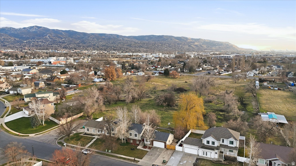 1211 W 1300 S Woods Cross, UT 84087