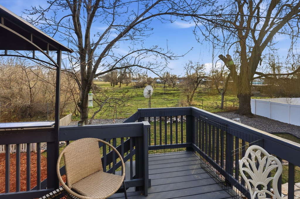 1211 W 1300 S Woods Cross, UT 84087