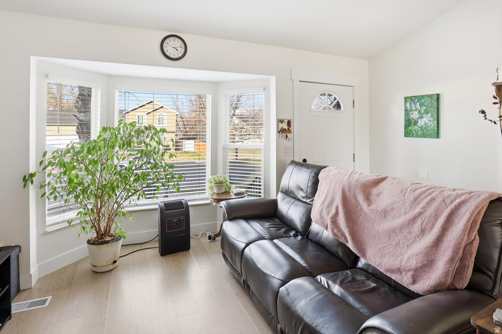 1211 W 1300 S Woods Cross, UT 84087