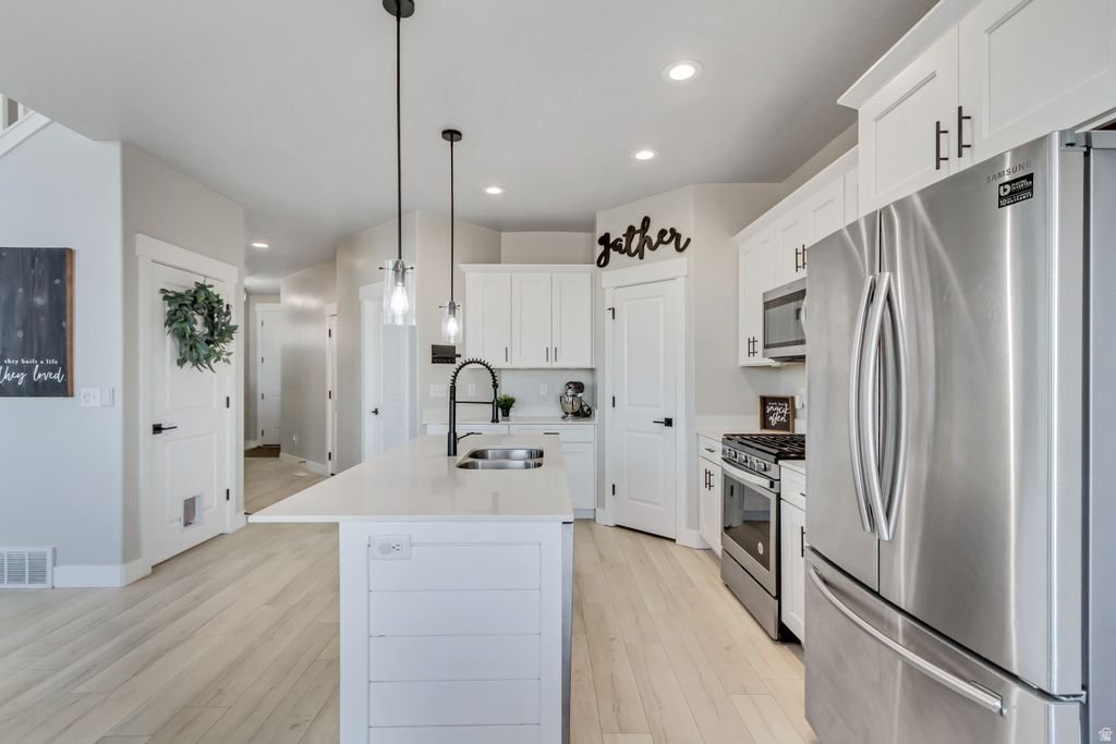 4284 W HEMSLEY LN Herriman, UT 84096