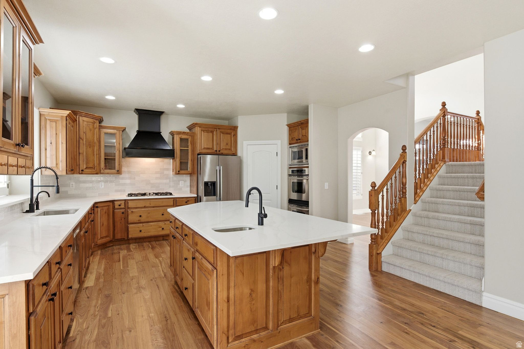 843 N EAGLEPOINTE DR North Salt Lake, UT 84054