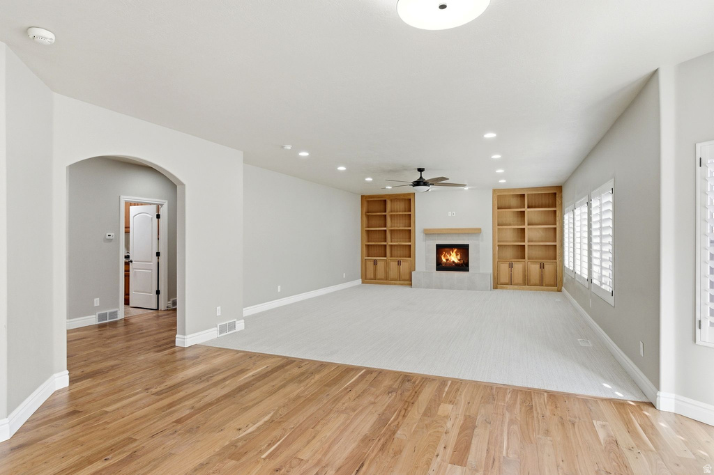 843 N EAGLEPOINTE DR North Salt Lake, UT 84054