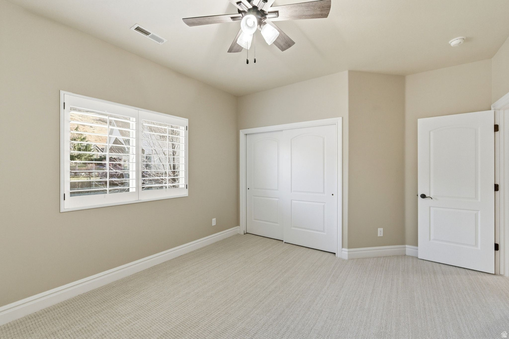 843 N EAGLEPOINTE DR North Salt Lake, UT 84054