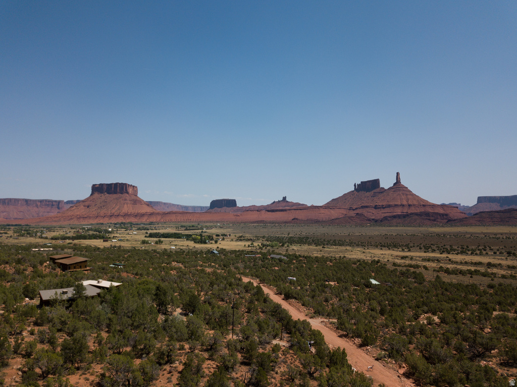 343  TAYLOR LN Castle Valley, UT 84532