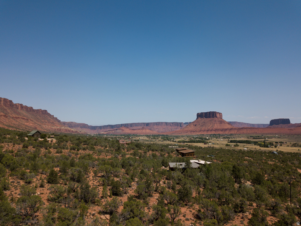 343  TAYLOR LN Castle Valley, UT 84532