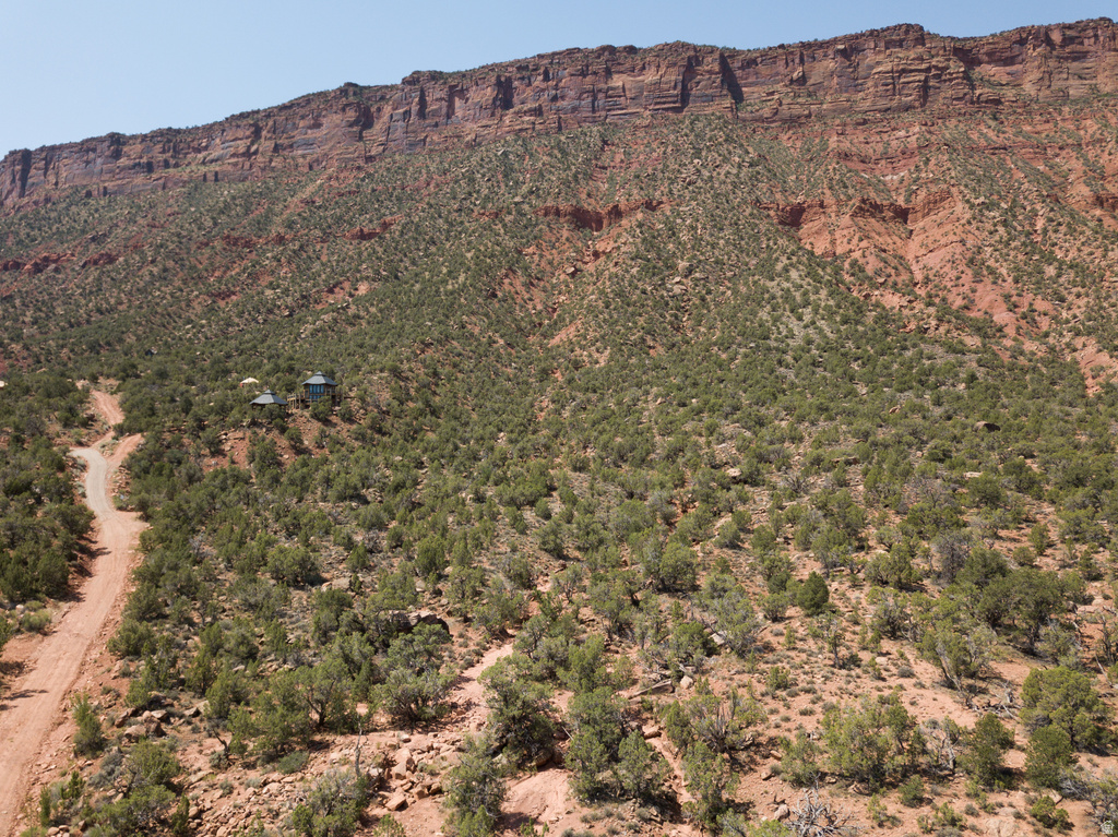 343  TAYLOR LN Castle Valley, UT 84532