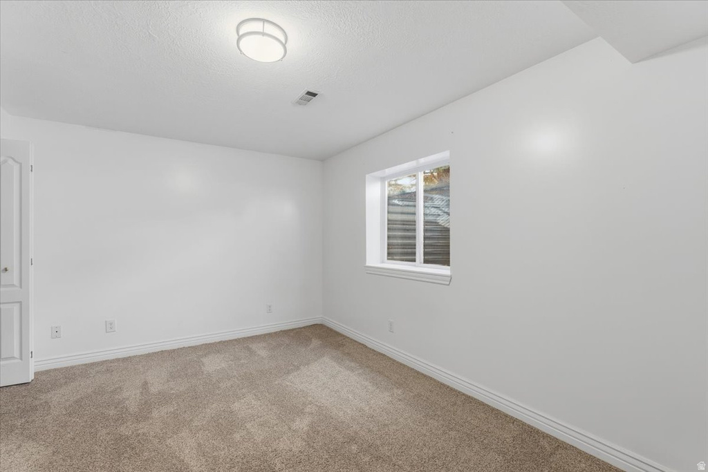 5077 W 11000 N Highland, UT 84003