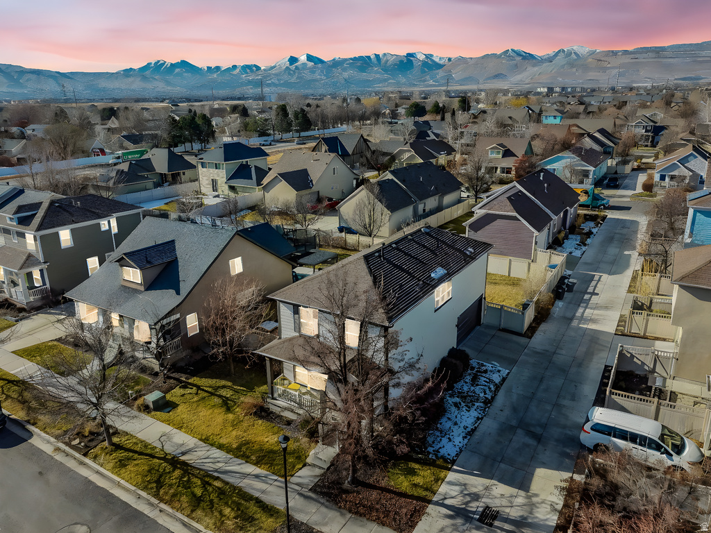 11746 S SUN TEA WAY South Jordan, UT 84009