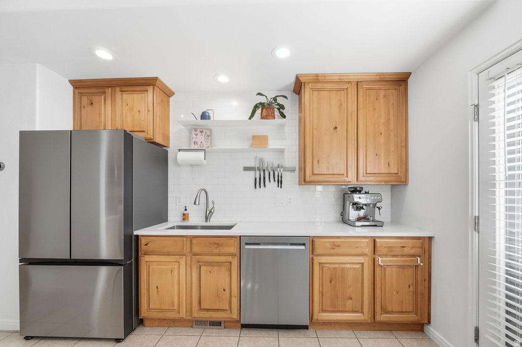 11746 S SUN TEA WAY South Jordan, UT 84009