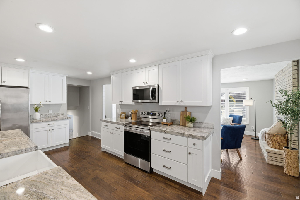 6712 S 1530 E Cottonwood Heights, UT 84121