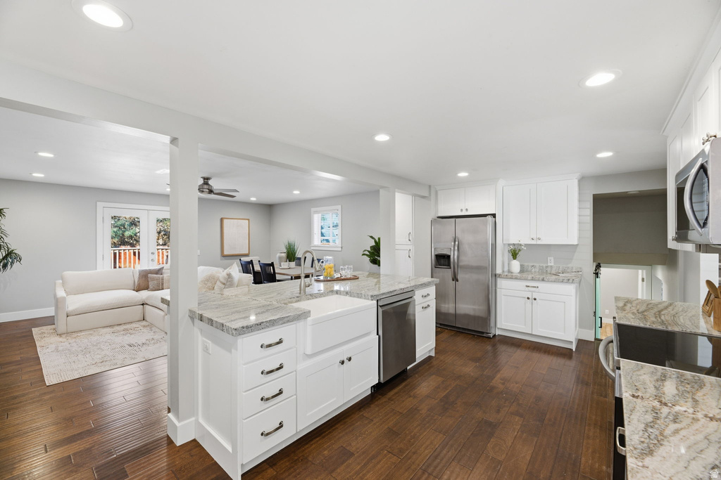 6712 S 1530 E Cottonwood Heights, UT 84121