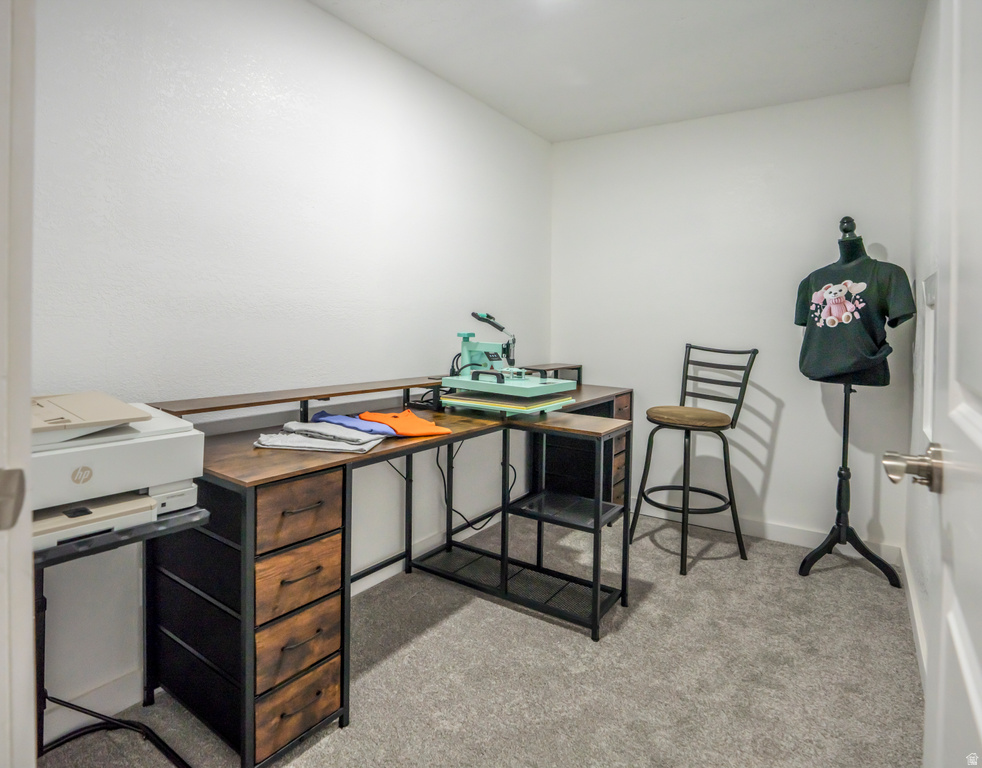 1617 S HAVEN PKWY West Haven, UT 84401