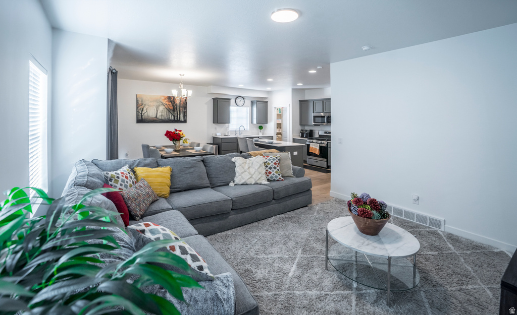 1617 S HAVEN PKWY West Haven, UT 84401