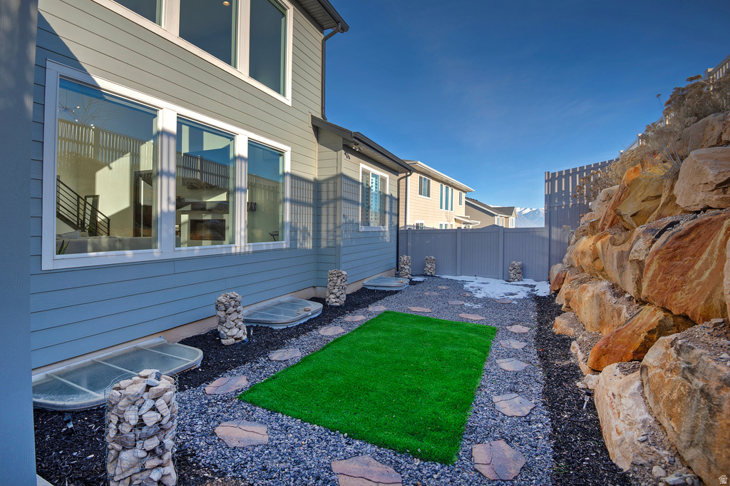 423 W RED WOLF DR Saratoga Springs, UT 84045